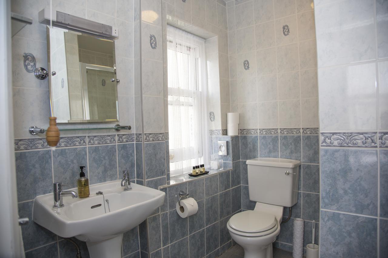 Carlton Court Bed & Breakfast Torquay Dış mekan fotoğraf