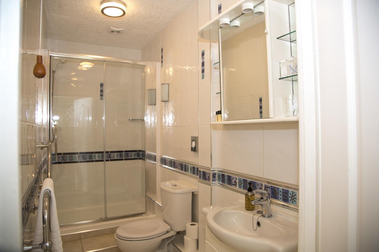 Carlton Court Bed & Breakfast Torquay Dış mekan fotoğraf